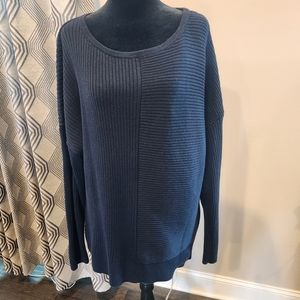 Banana Republic navy ribbed sweater 💙